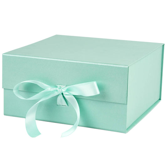 {Wrapaholic} Magnetic Closure Box with Satin Ribbon :: Mint
