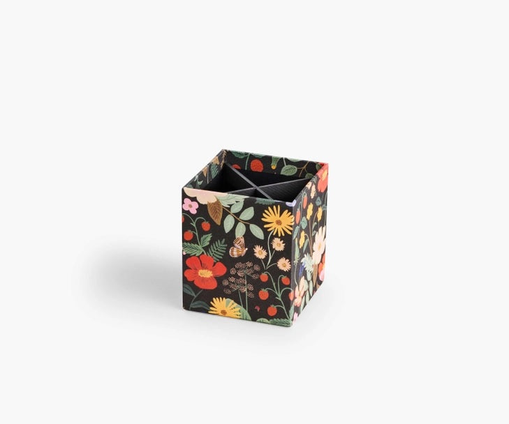 {Rifle Paper Co.} Pencil Cup :: Strawberry Fields
