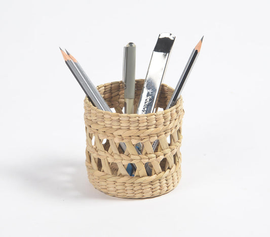 Woven Kauna Grass Reed Pen Stand